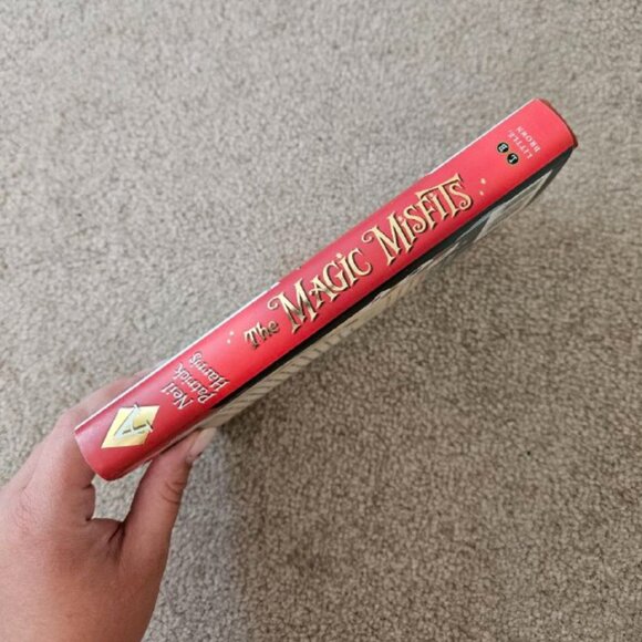 4/$25 The Magic Misfits by Neil Patrick Harris - Hardcover - Picture 3 of 5